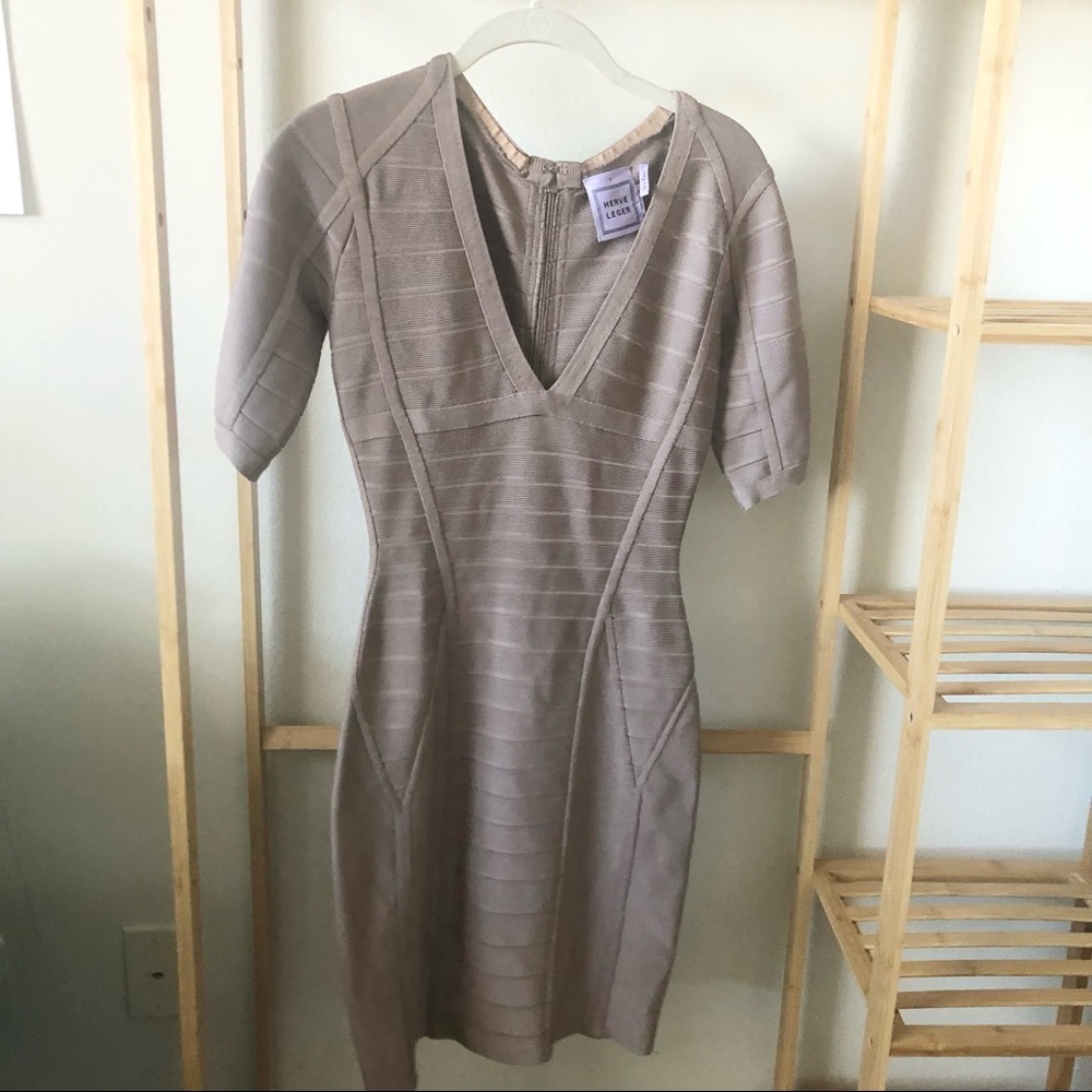 Herve Leger v neck body on bandage dress
